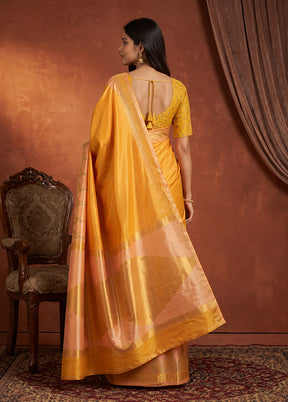 Pink Handloom Kanchipuram Pure Silk Saree With Blouse Piece