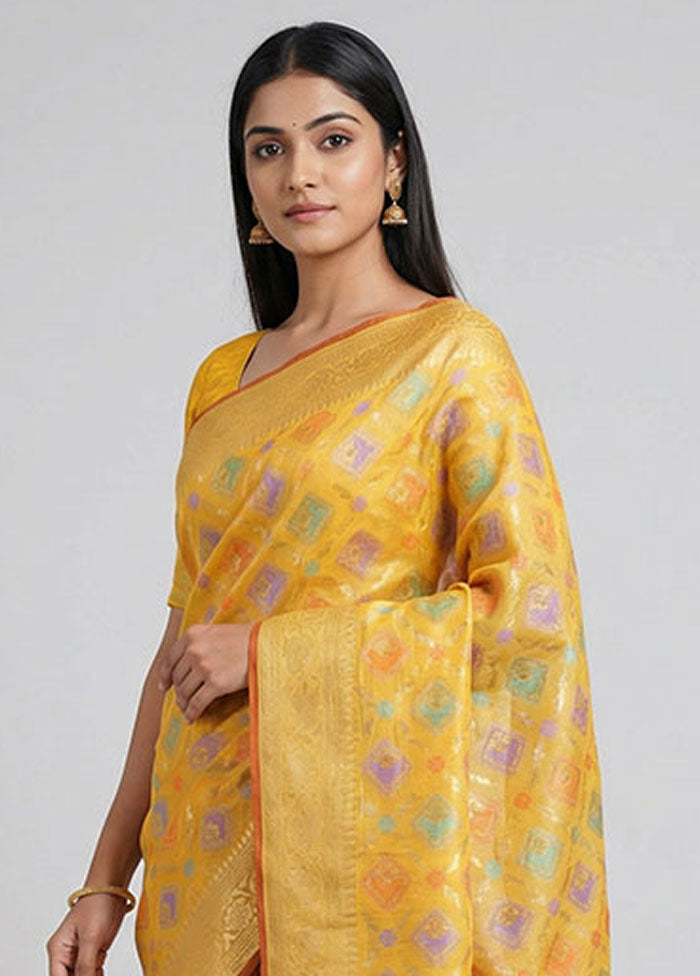Yellow Cotton Saree With Blouse Piece