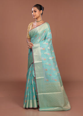 Green Cotton Saree With Blouse Piece