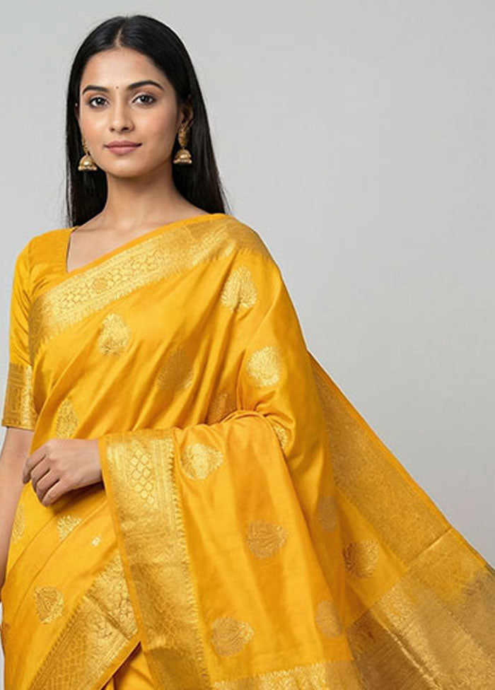 Yellow Kanjivaram Silk Saree With Blouse Piece