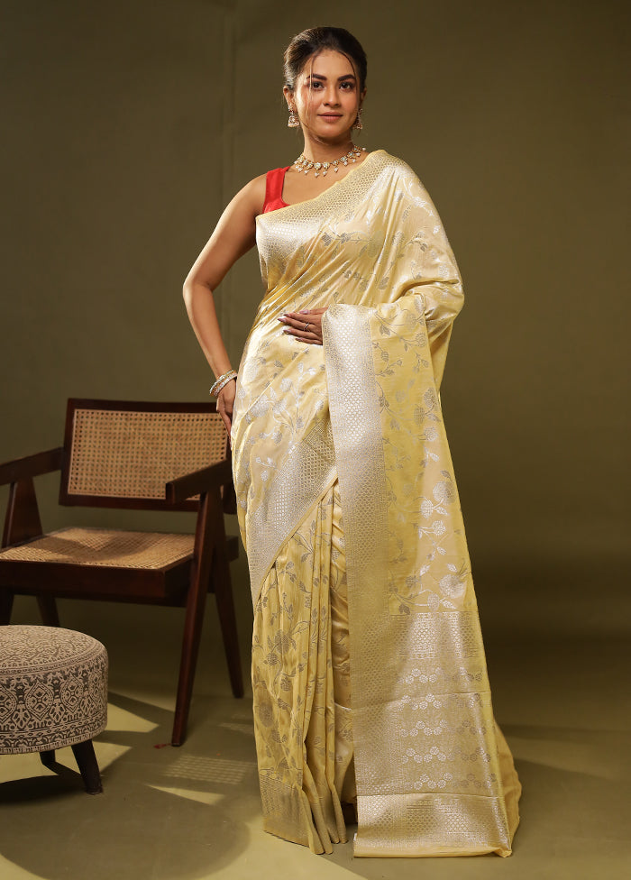Cream Dupion Silk Saree With Blouse Piece