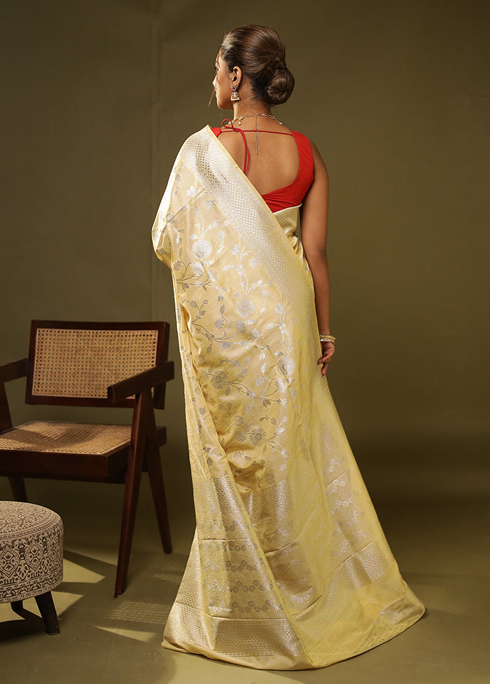 Cream Dupion Silk Saree With Blouse Piece