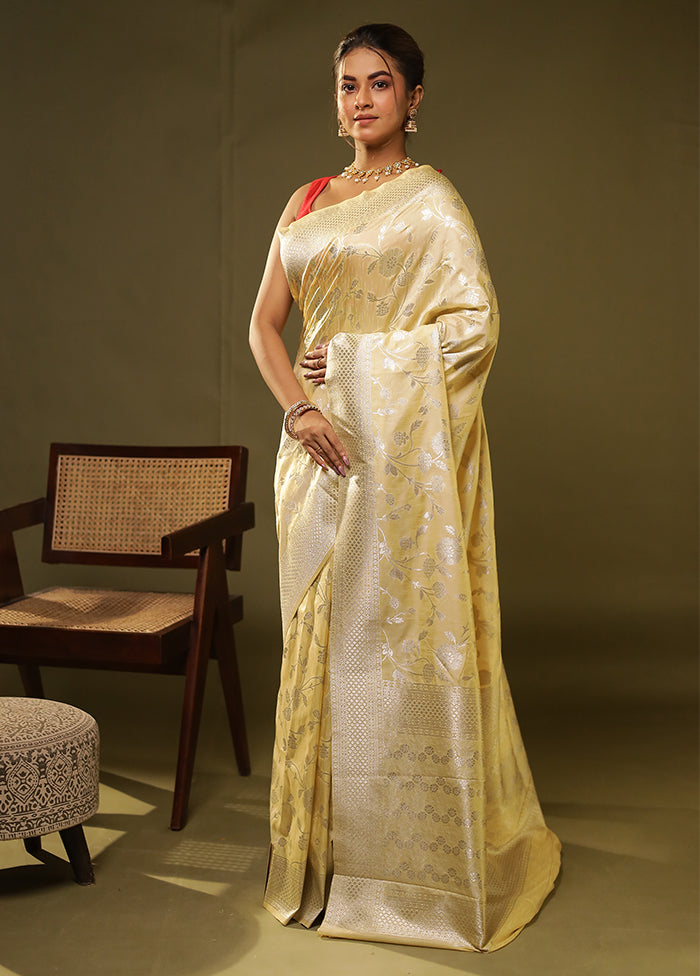 Cream Dupion Silk Saree With Blouse Piece