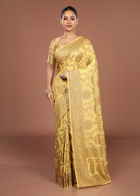 Yellow Handloom Pure Georgette Saree With Blouse Piece