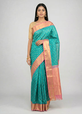 Blue Handloom Kanchipuram Pure Silk Saree With Blouse Piece