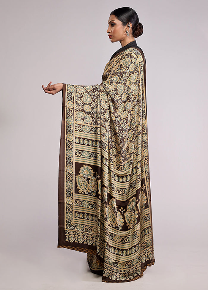 Brown Printed Silk Saree With Blouse Piece