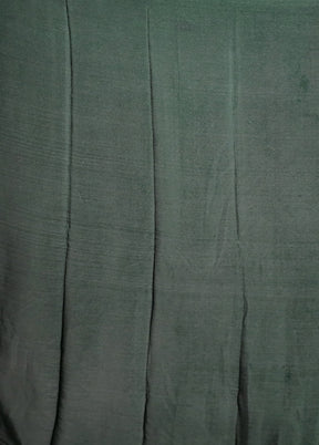 Green Printed Silk Saree With Blouse Piece