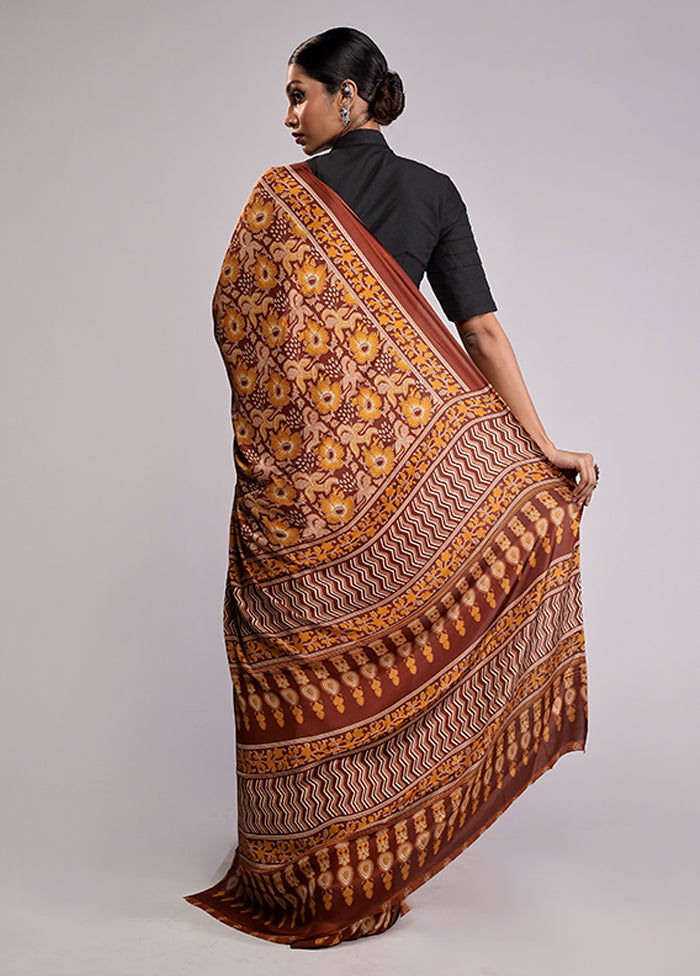 Yellow Printed Silk Saree With Blouse Piece