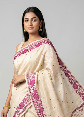 Cream Tussar Silk Saree With Blouse Piece