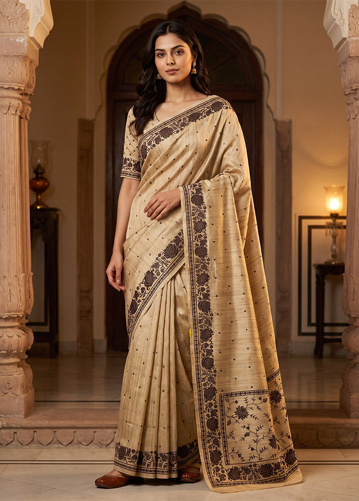 Cream Tussar Silk Saree With Blouse Piece