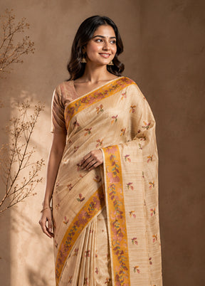 Cream Tussar Silk Saree With Blouse Piece