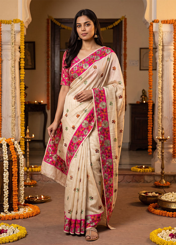 Cream Tussar Silk Saree With Blouse Piece