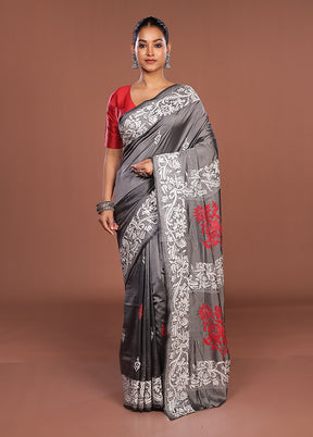 Grey Kantha Stitch Silk Saree With Blouse Piece