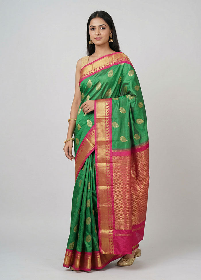 Green Kanjivaram Silk Saree With Blouse Piece