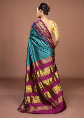 Green Kanjivaram Silk Saree With Blouse Piece