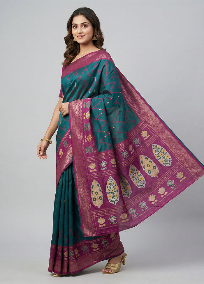 Green Dupion Silk Saree With Blouse Piece