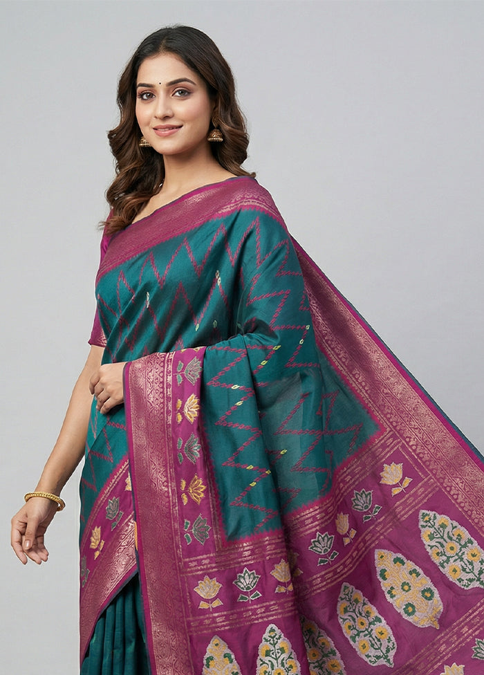 Green Dupion Silk Saree With Blouse Piece