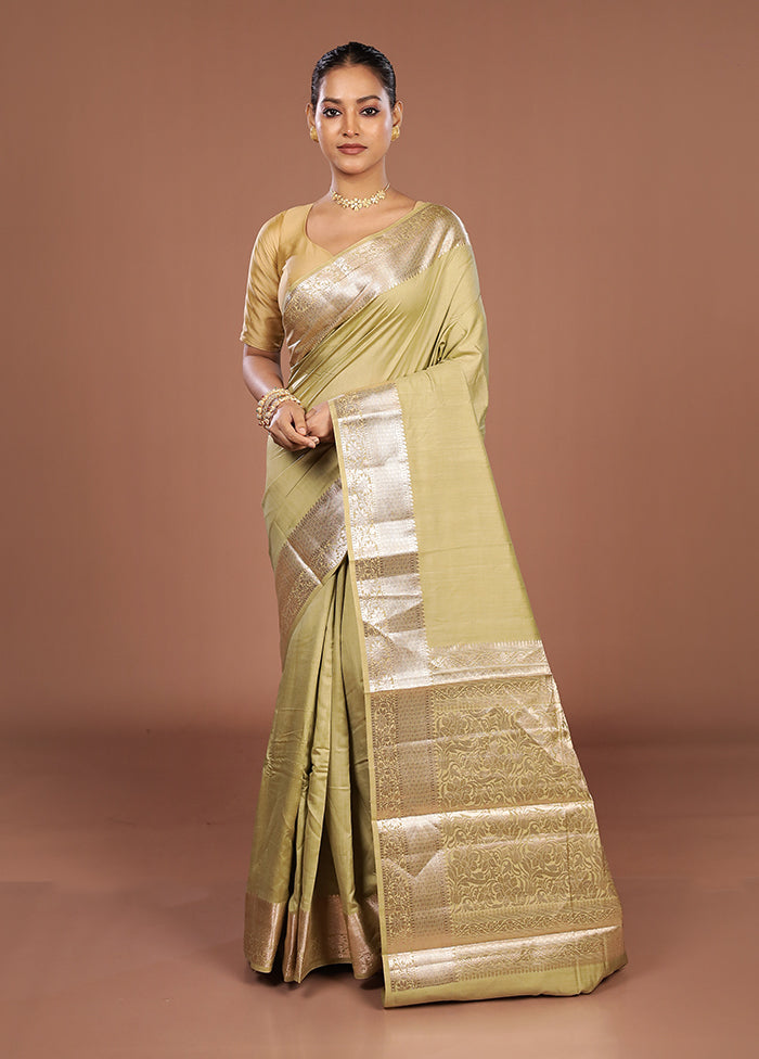 Green Handloom Dupion Pure Silk Saree With Blouse Piece