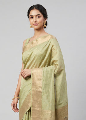 Green Dupion Silk Saree With Blouse Piece