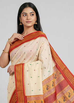 Cream Kanjivaram Silk Saree With Blouse Piece