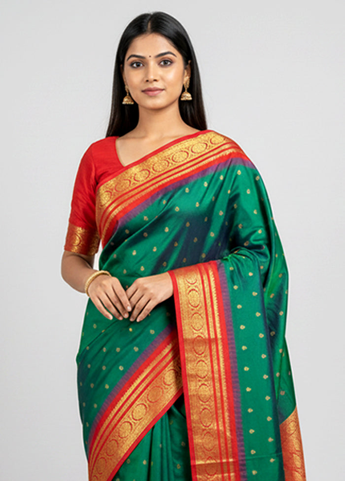 Blue Handloom Kanjivaram Pure Silk Saree With Blouse Piece