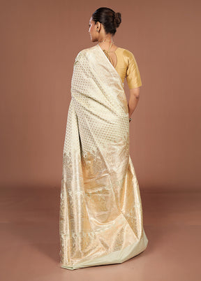 Green Banarasi Silk Saree With Blouse Piece