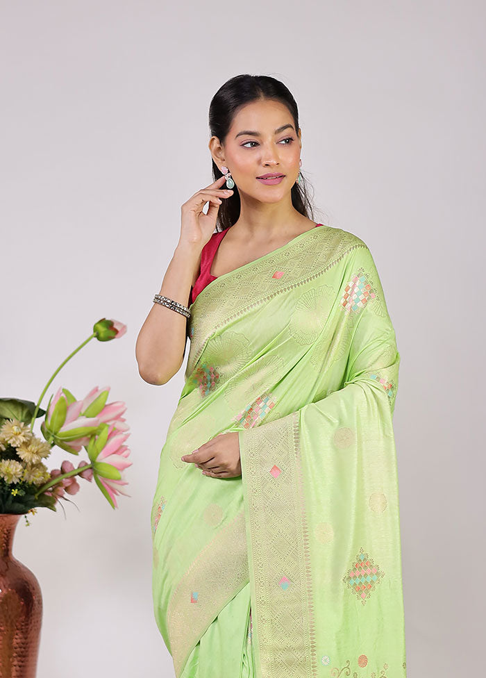Green Dupion Silk Saree With Blouse Piece