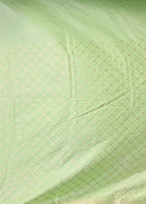 Green Dupion Silk Saree With Blouse Piece