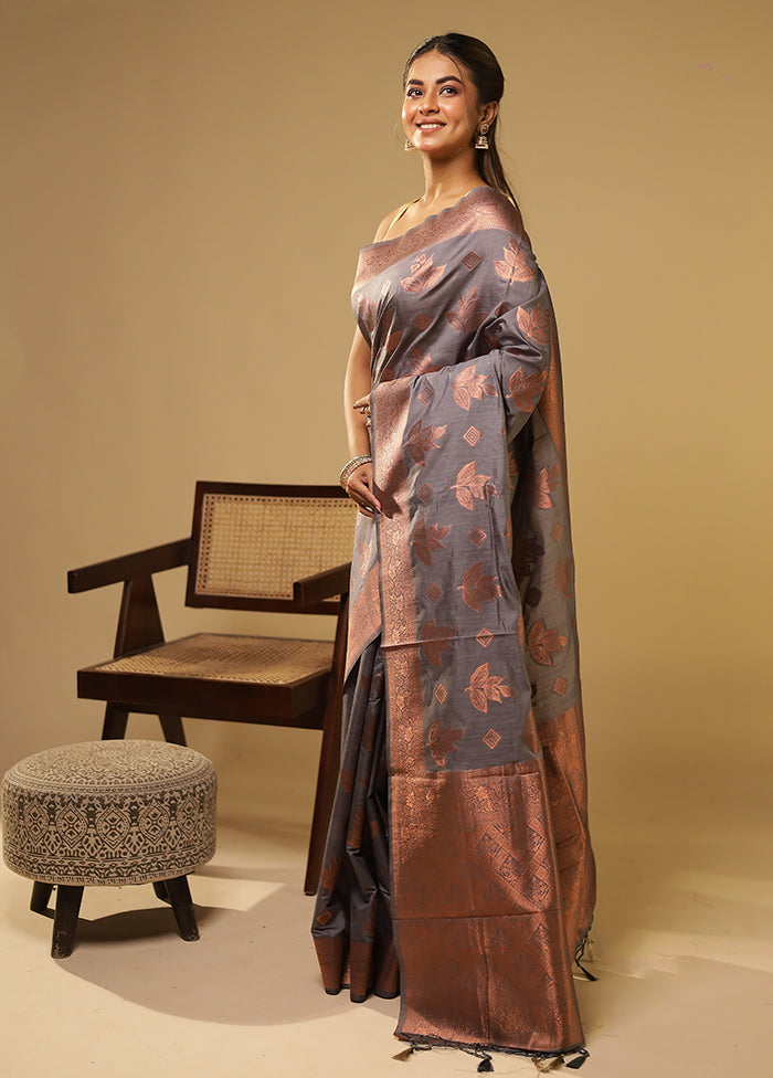 Grey Dupion Silk Saree With Blouse Piece