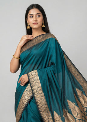 Green Banarasi Silk Saree With Blouse Piece