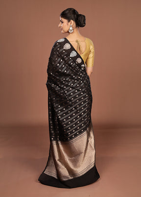 Black Georgette Saree With Blouse Piece