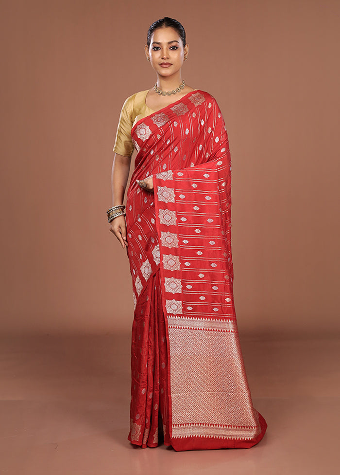 Red Georgette Saree With Blouse Piece