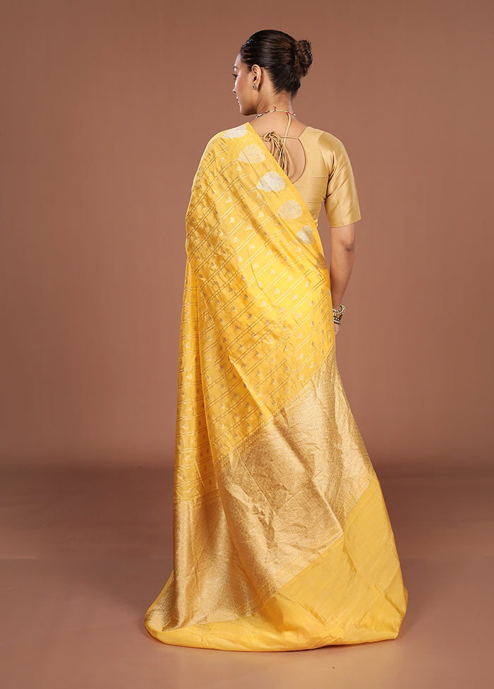 Yellow Georgette Saree With Blouse Piece