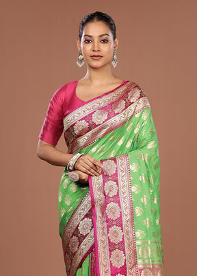 Green Uppada Silk Saree With Blouse Piece