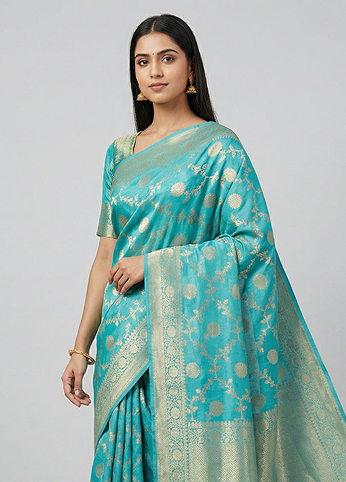 Green Kora Silk Saree With Blouse Piece