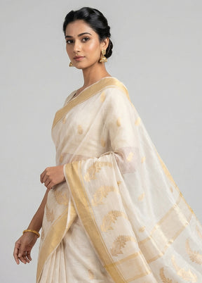 White Handloom Chanderi Pure Silk Saree With Blouse Piece