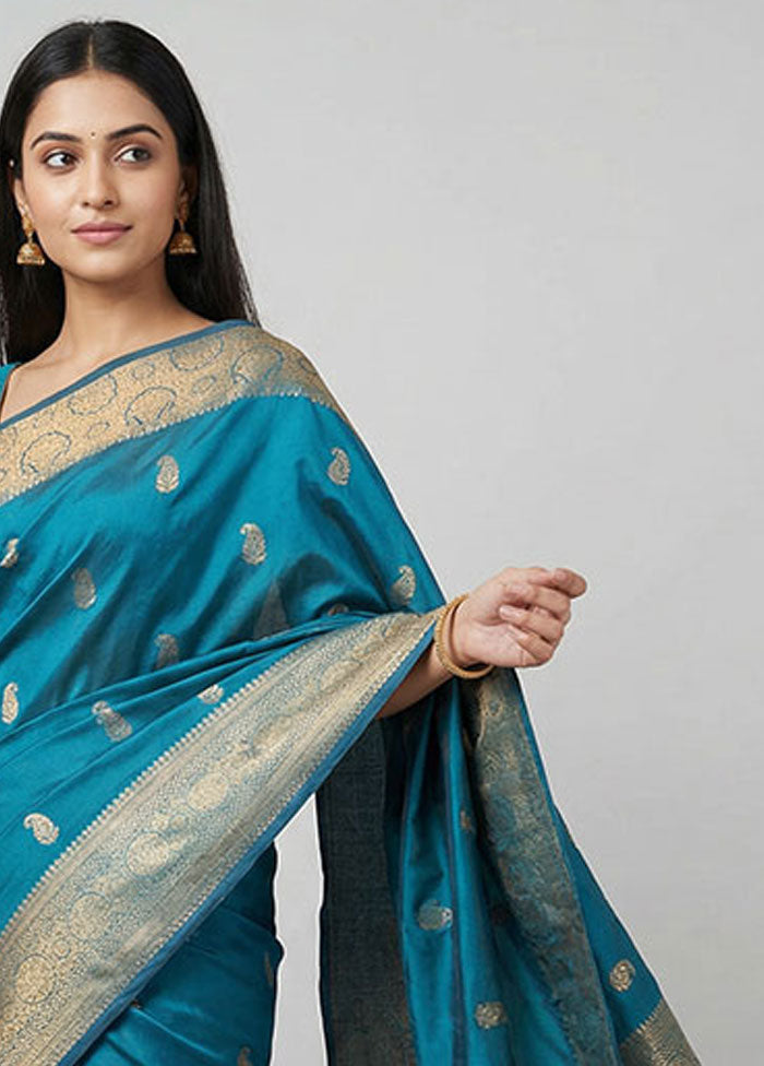 Blue Kanjivaram Silk Saree With Blouse Piece