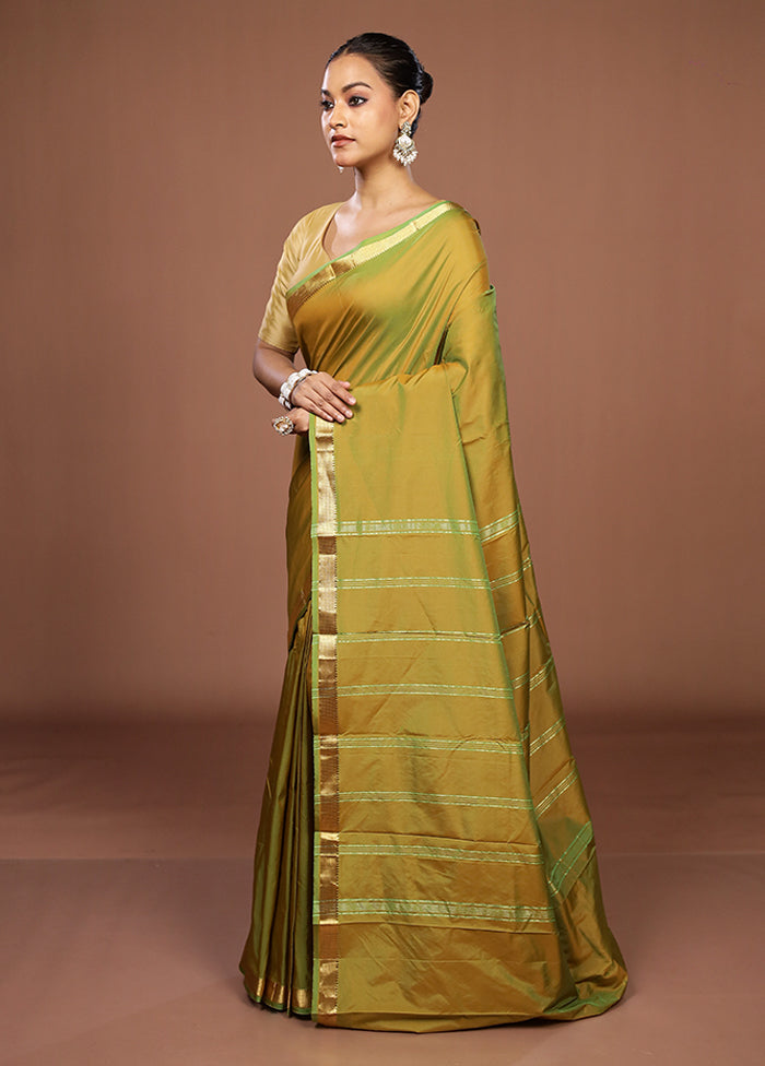 Green Kanjivaram Silk Saree With Blouse Piece
