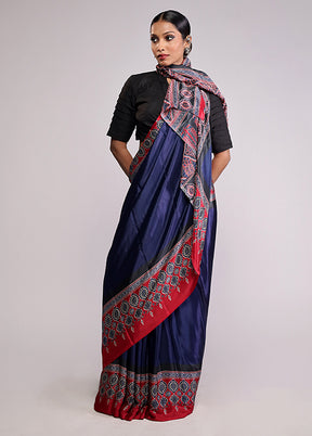 Blue Printed Silk Saree With Blouse Piece