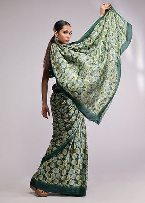Green Printed Silk Saree Without Blouse Piece