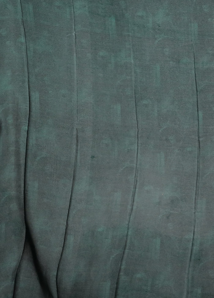 Green Printed Silk Saree Without Blouse Piece