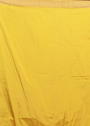 Yellow Kanjivaram Silk Saree With Blouse Piece