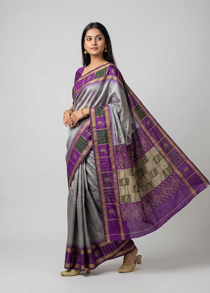 Cream Handloom Bomkai Pure Silk Saree With Blouse Piece