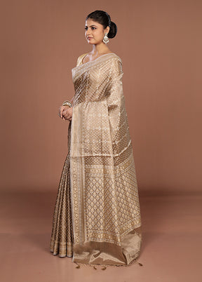 Green Tissue Silk Saree With Blouse Piece