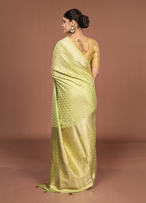 Green Georgette Saree With Blouse Piece