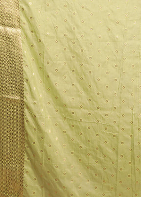 Green Georgette Saree With Blouse Piece