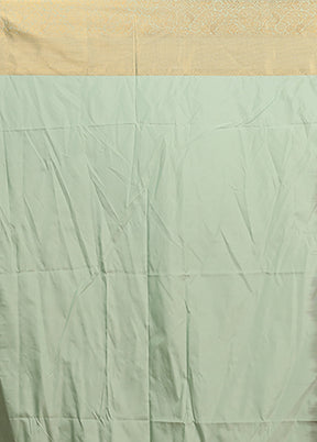 Green Kanjivaram Silk Saree With Blouse Piece