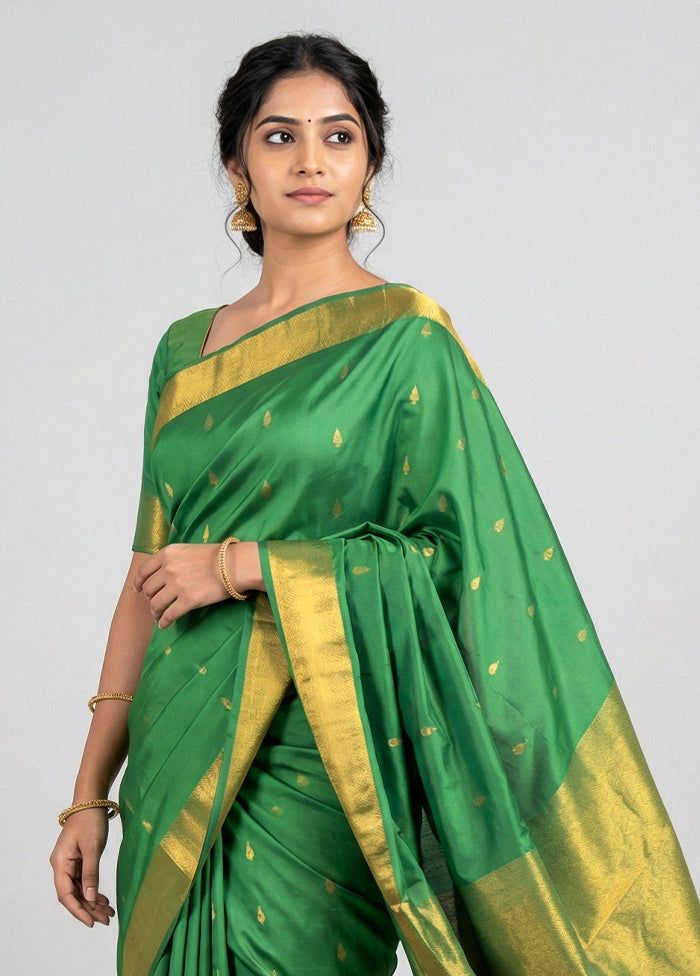 Green Kanjivaram Silk Saree With Blouse Piece