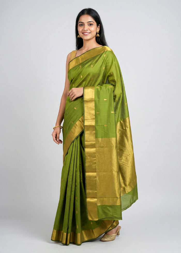 Green Kanjivaram Silk Saree With Blouse Piece