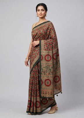 Green Printed Silk Saree Without Blouse Piece